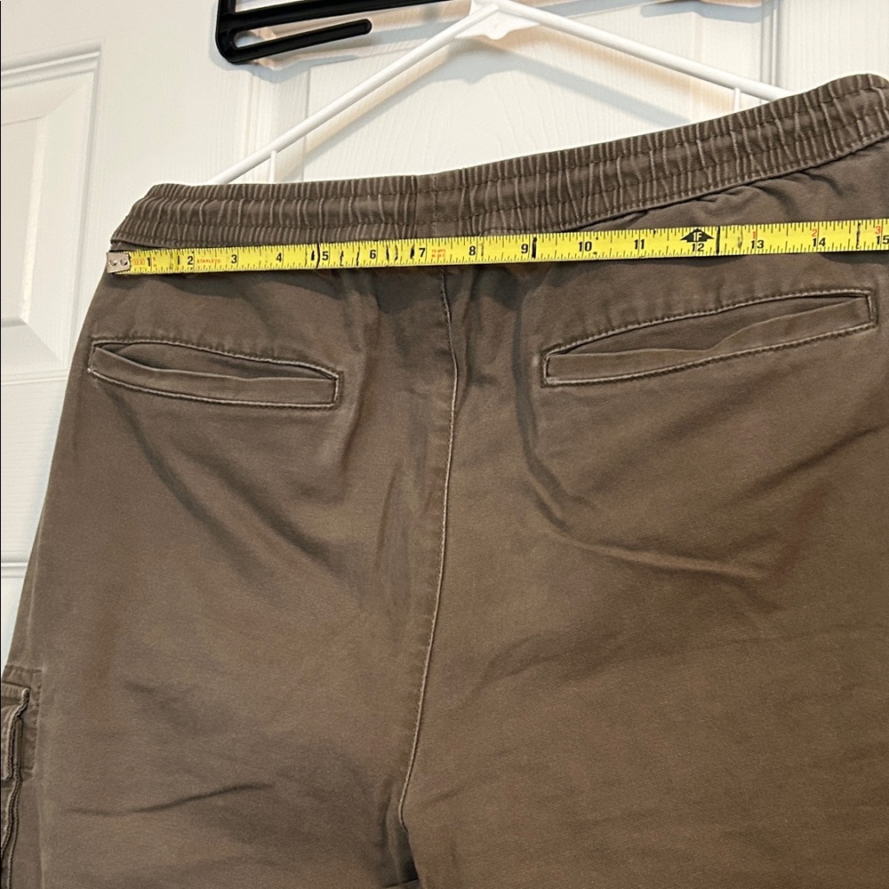 Goodfellow & Co Olive Cargo Pants - Picture 8 of 15